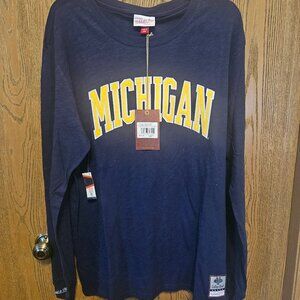 NWT - Mitchell & Ness Michigan Wolverines Long Sleeve Fashion T Shirt - Men's XL